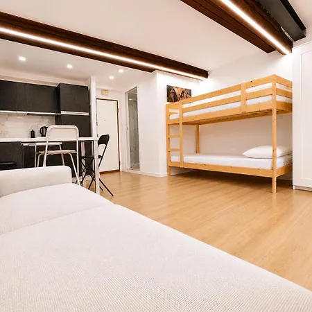 Apartment Modern&design A Due Passi Dal Mare Genua